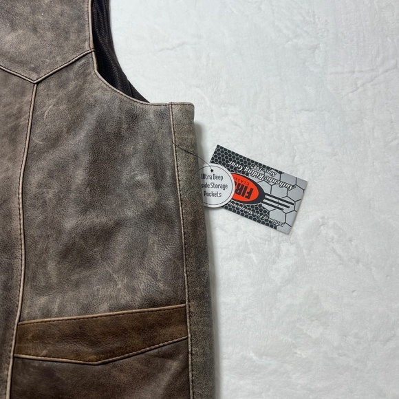 First classic Men's Leather Brown Motorcycle Vest - Picture 4 of 9